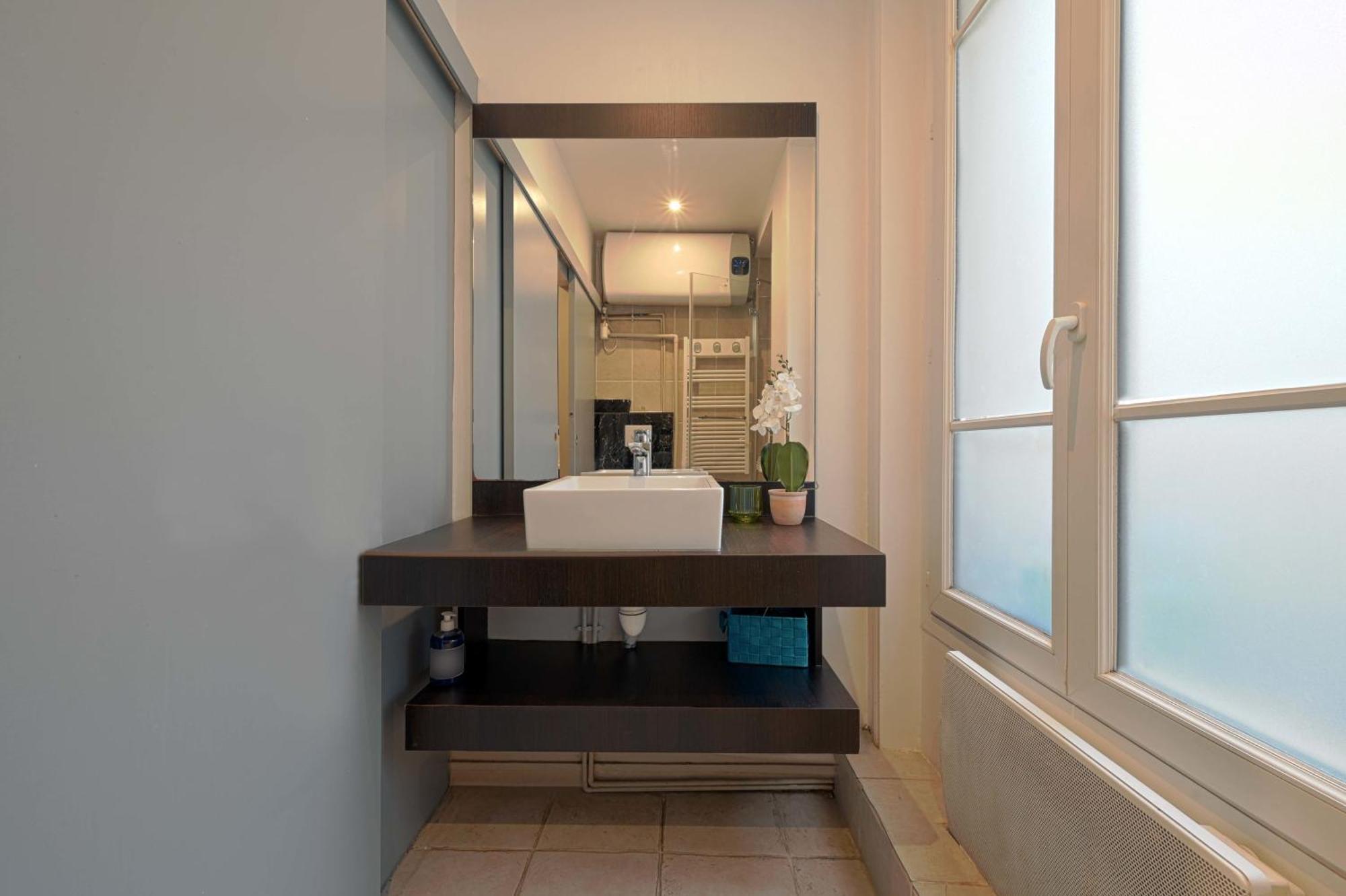 Apartament Large Modern Studio Close To The Eiffel Tower And Paris Highlights Zewnętrze zdjęcie